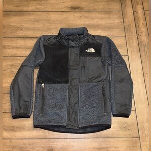 The North Face Coat Black Sherpa Fleece Jacket with Contrast Chest